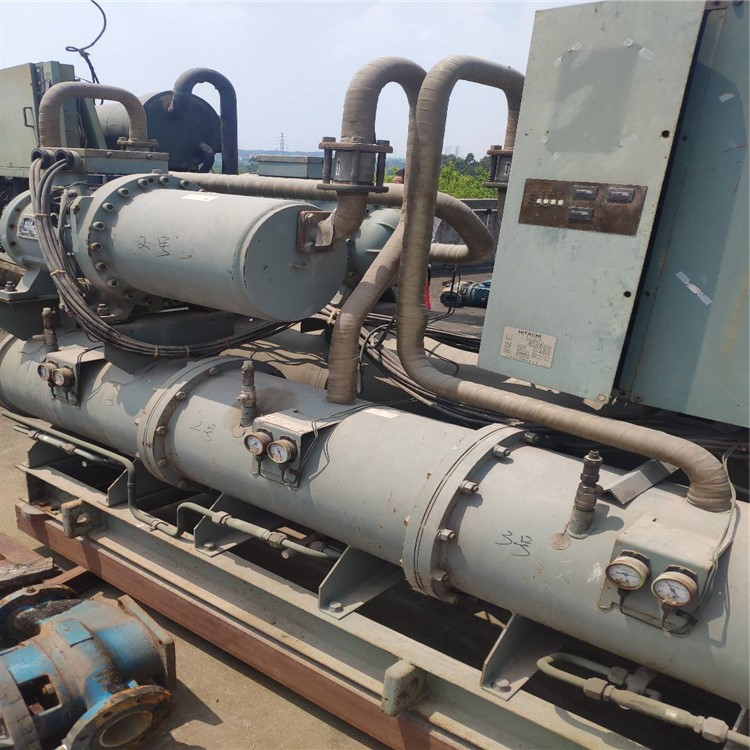 回收旧中央空调 广东珠海收购螺杆式冷水机组 专旧中央空调专注回收