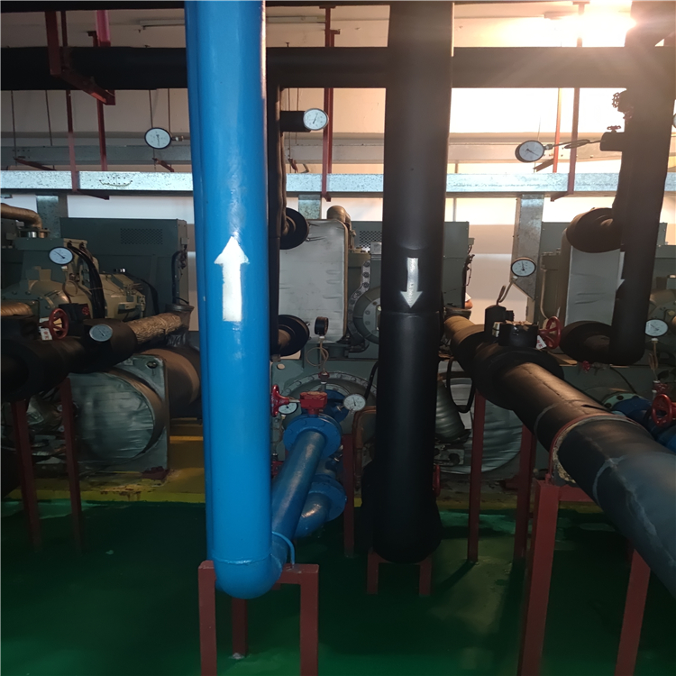 回收旧空调 直流变频低温热泵机组回收 收购空气源热泵中央空调